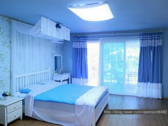 3717953229_pilz0jfd_12